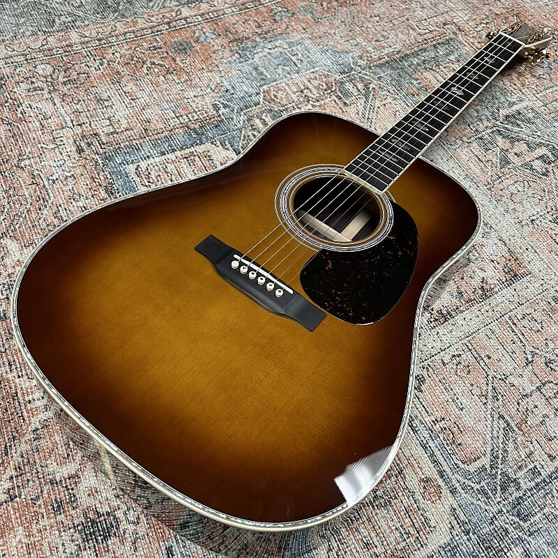 

Акустическая гитара Martin Standard Series D-41 Ambertone W/ Case