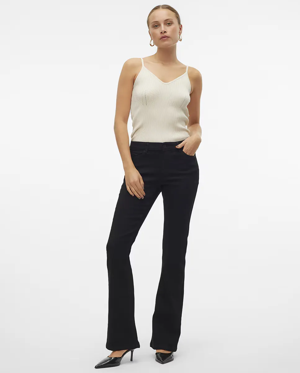 

Женские темные расклешенные джинсы Vero Moda, черный
