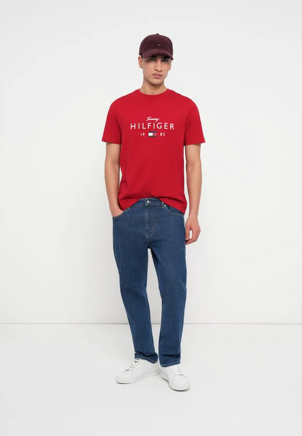 Футболка с графическим логотипом, круглый вырез, принт. Tommy Hilfiger, Medium Red — фото 2