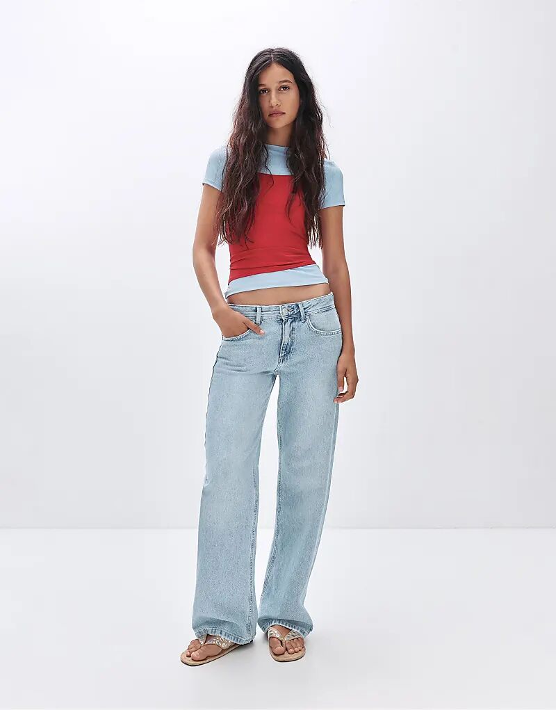 

Джинсы Pull&Bear с низкой посадкой, прямого кроя, бледно-голубого цвета