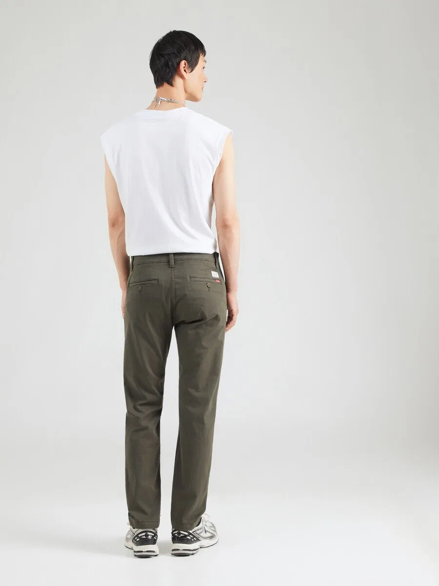 Брюки-чиносы LEVI'S зауженного кроя 'XX CHINO STD II' оливкового цвета — фото 4