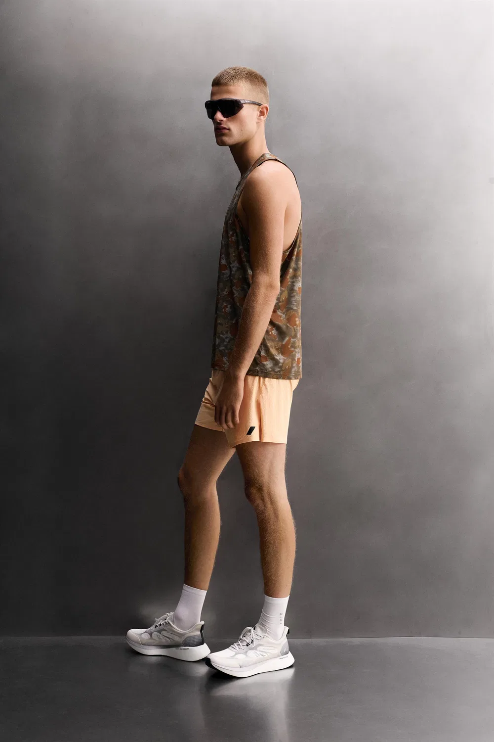 Топ ABSTRACT PRINT RUNNING TANK ZARA, Brown — фото 4