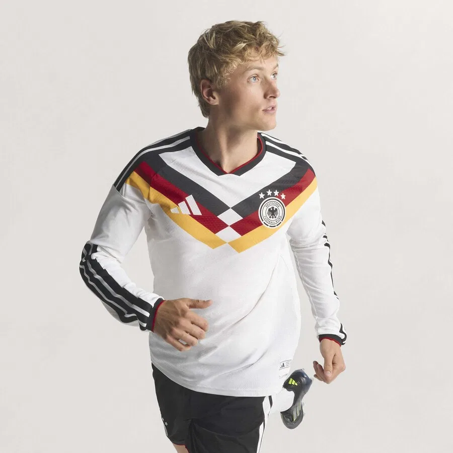 Футболка ADIDAS PERFORMANCE 'Germany 26 Home Authentic Long Sleeve' белого цвета