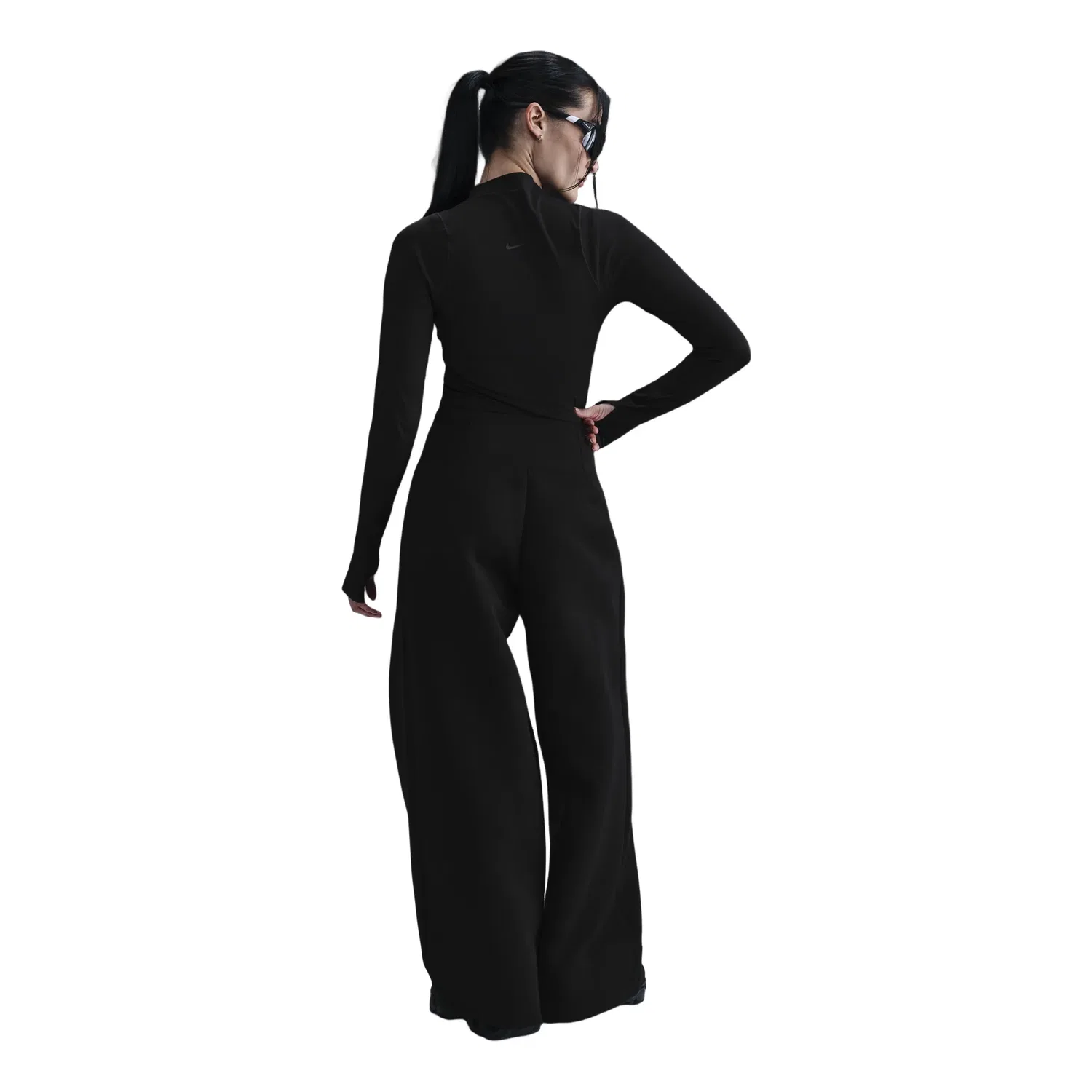 Женские брюки NSW Tech Fleece High-Waisted Pleated Pants Asia Sizing 'Black' Nike, черный — фото 4