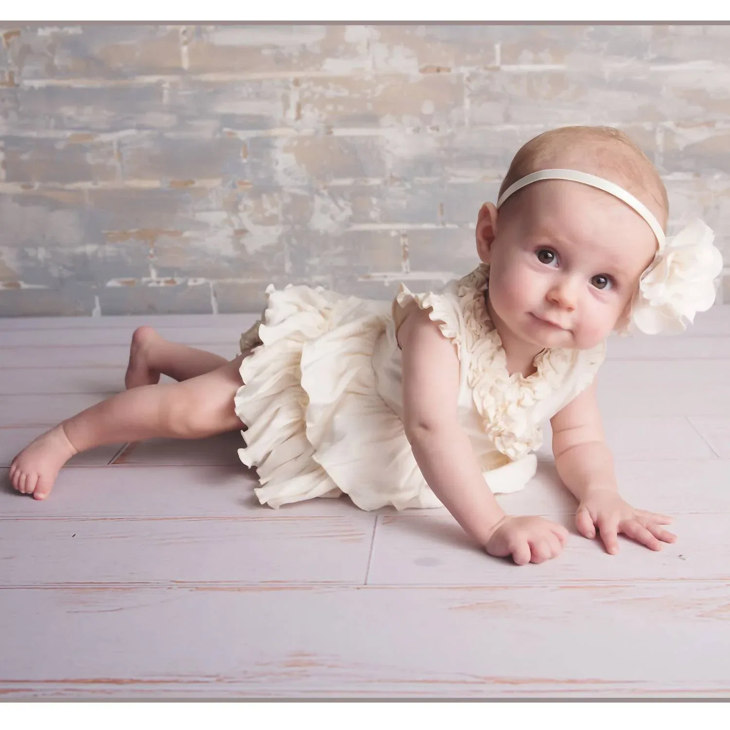 Детский боди-комбинезон для девочек с оборками Lotus Lemon Loves Layette, Eggnog Beige — фото 2
