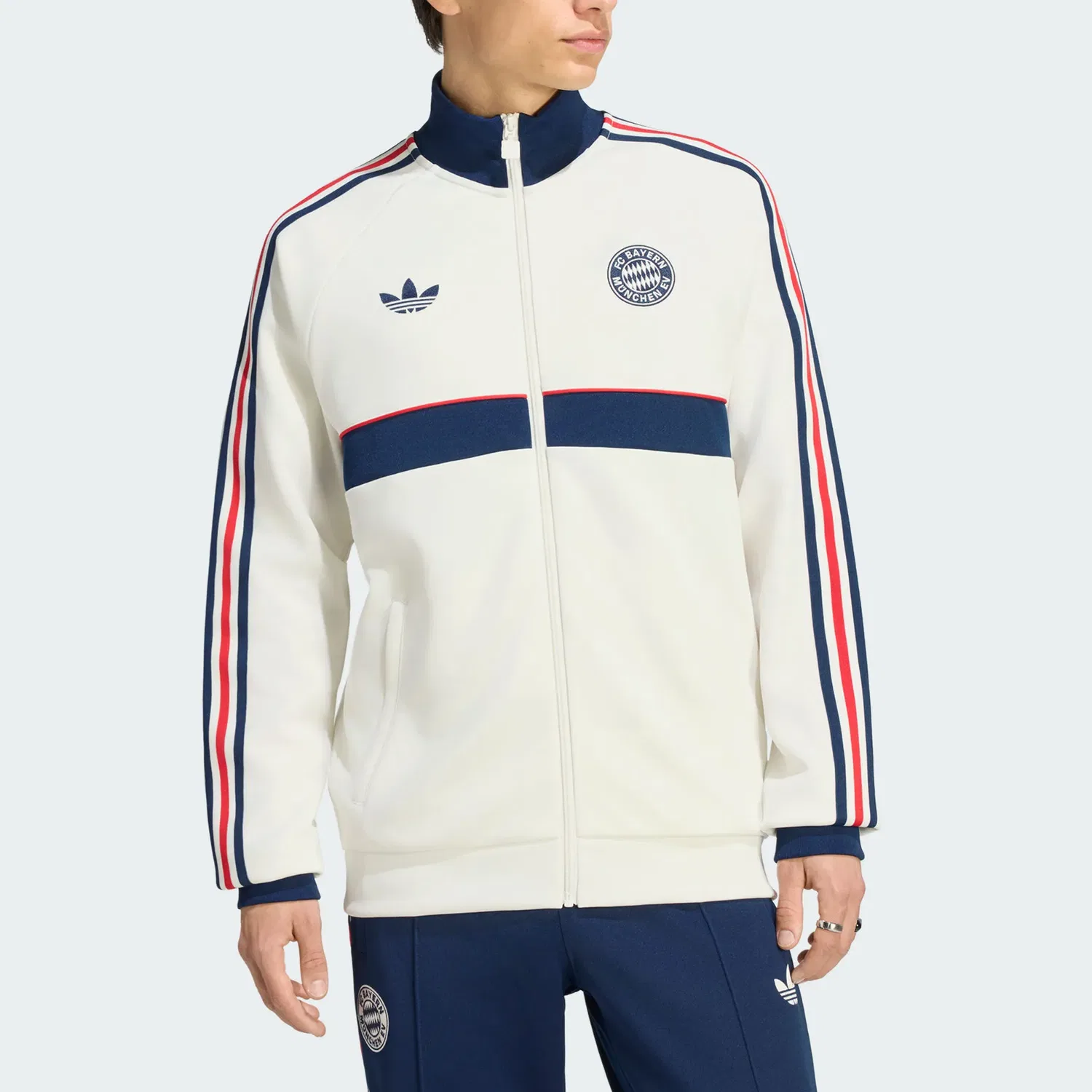 Мужская куртка с воротником-стойкой Muenchen Adidas Originals, Bright White/Dark Indigo — фото 3