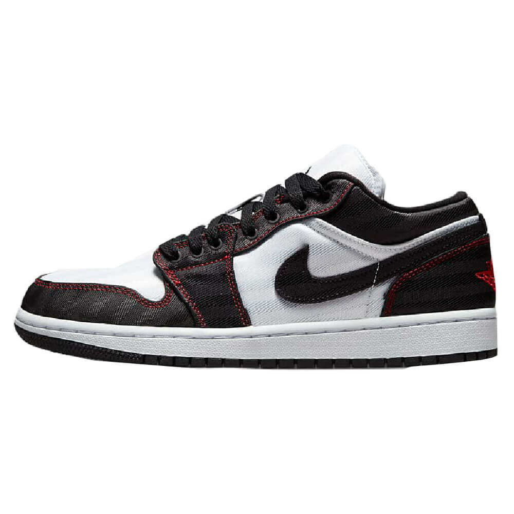 

Кроссовки Nike Air Jordan 1 Low SE, черный/белый