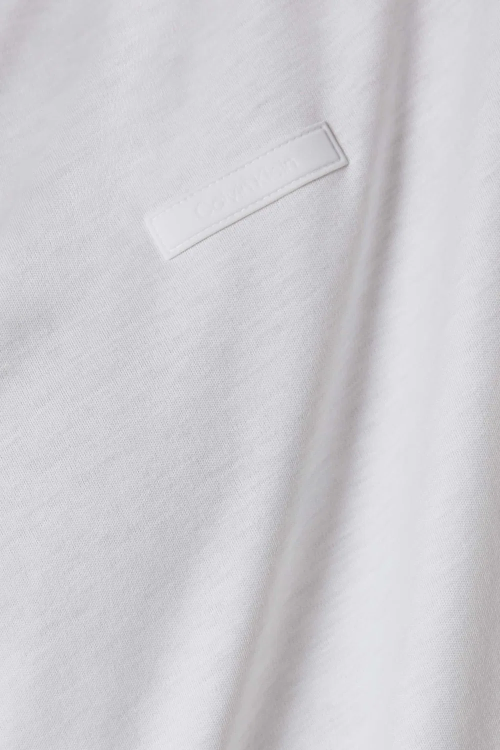 Футболка с коротким рукавом Logo Slim-fit T-shirt Calvin Klein, белый — фото 4