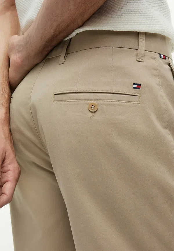 Шорты из шерсти Tommy Hilfiger Batique Khaki, хаки — фото 4