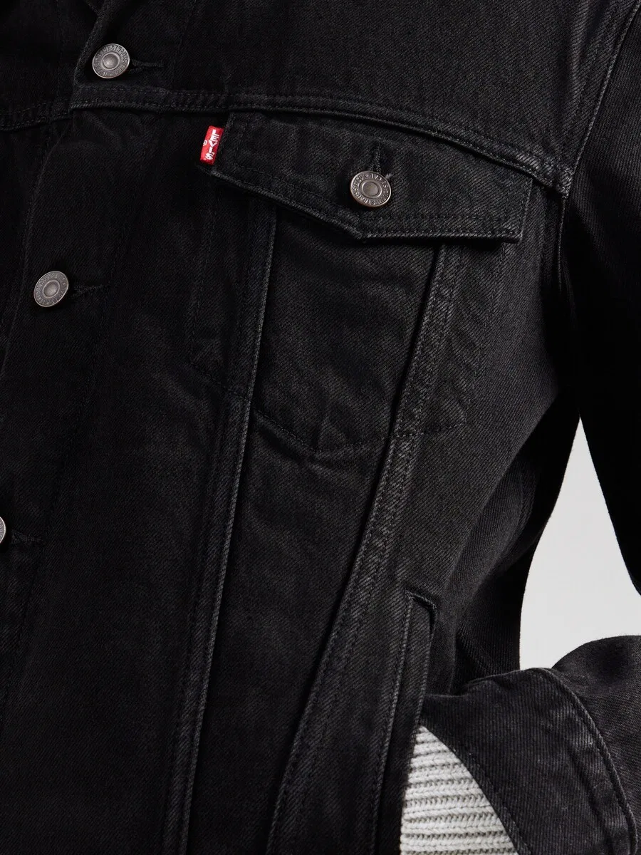 Куртка LEVI'S Between-Season 'The Trucker' черного цвета — фото 2