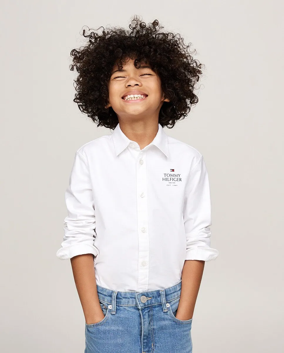 

Однотонная рубашка с длинными рукавами для мальчика Tommy Hilfiger, белый
