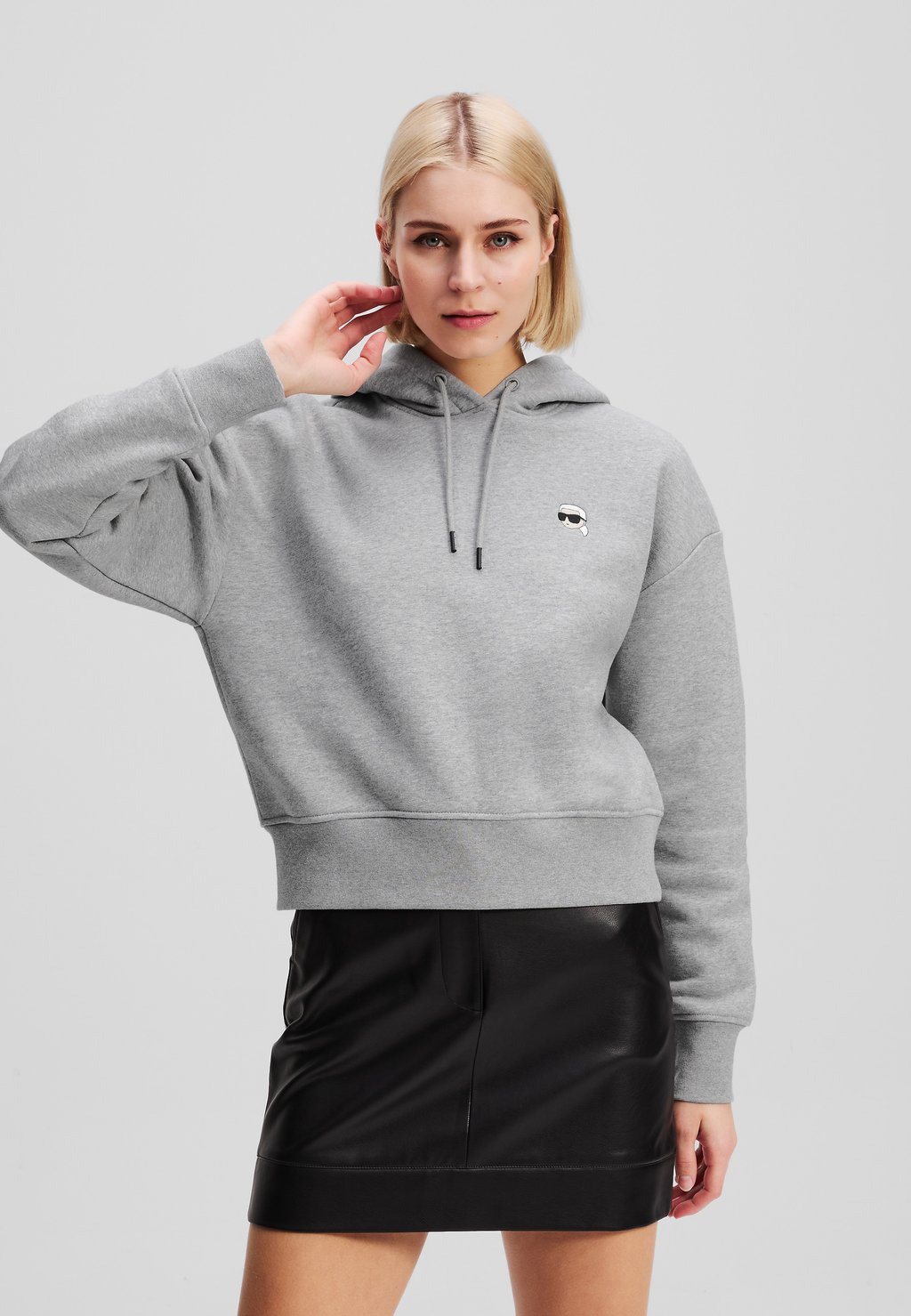 

Толстовка IKON CROPPED - Hoodie KARL LAGERFELD, светло-серый