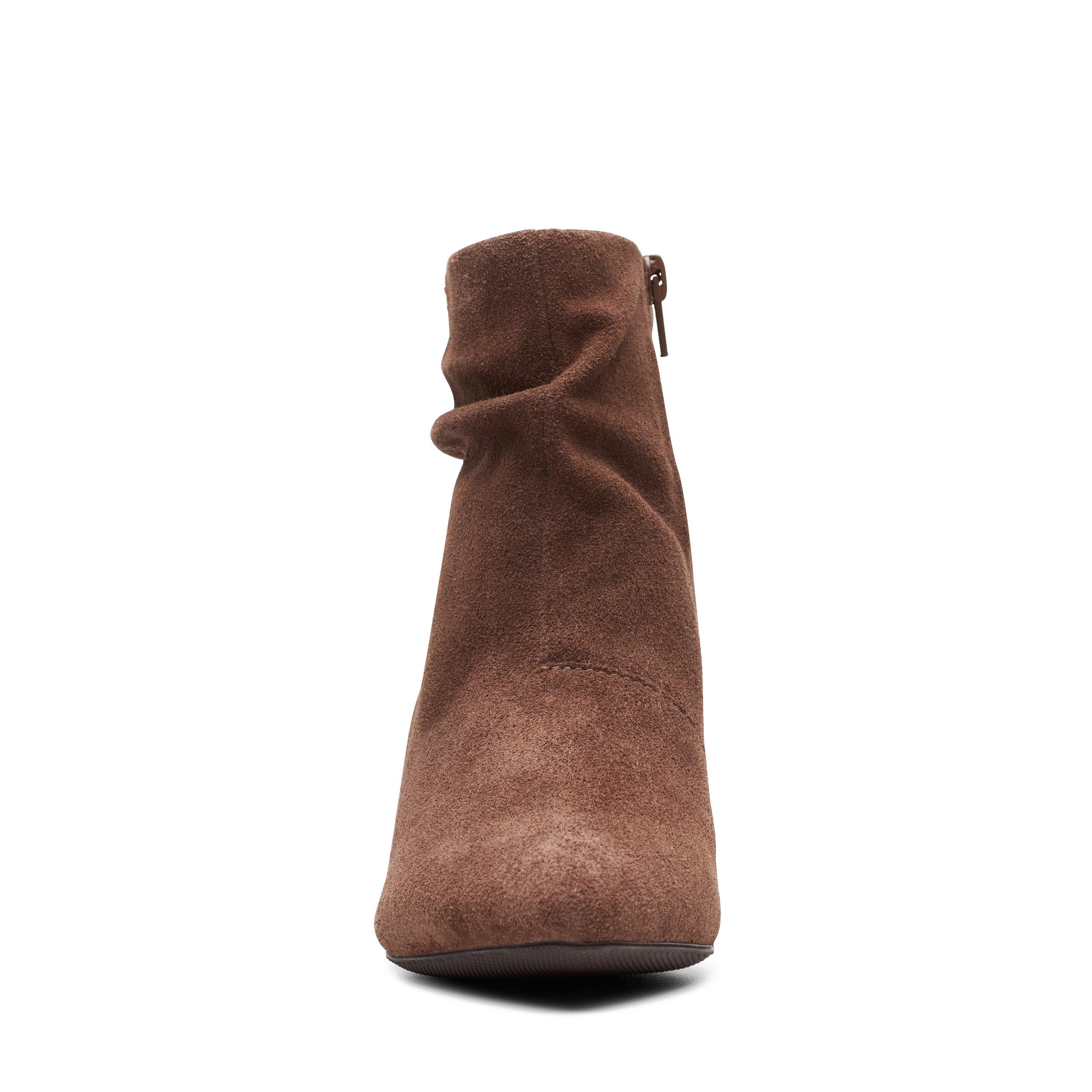 Полусапоги женские Clarks, цвет taupe suede — фото 3