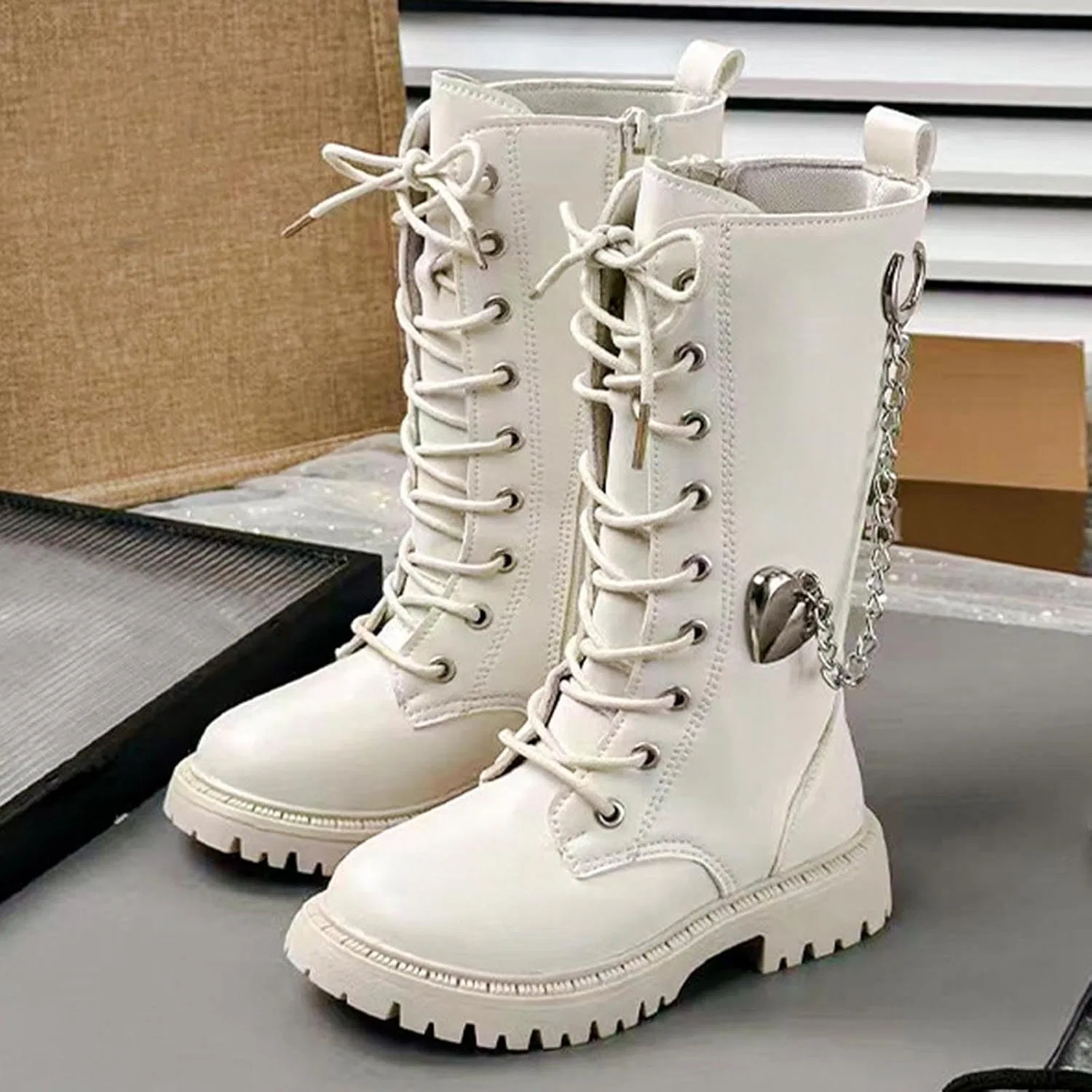 Детские ботинки для девочек на платформе с принтом Combat Boots, Beige — фото 2