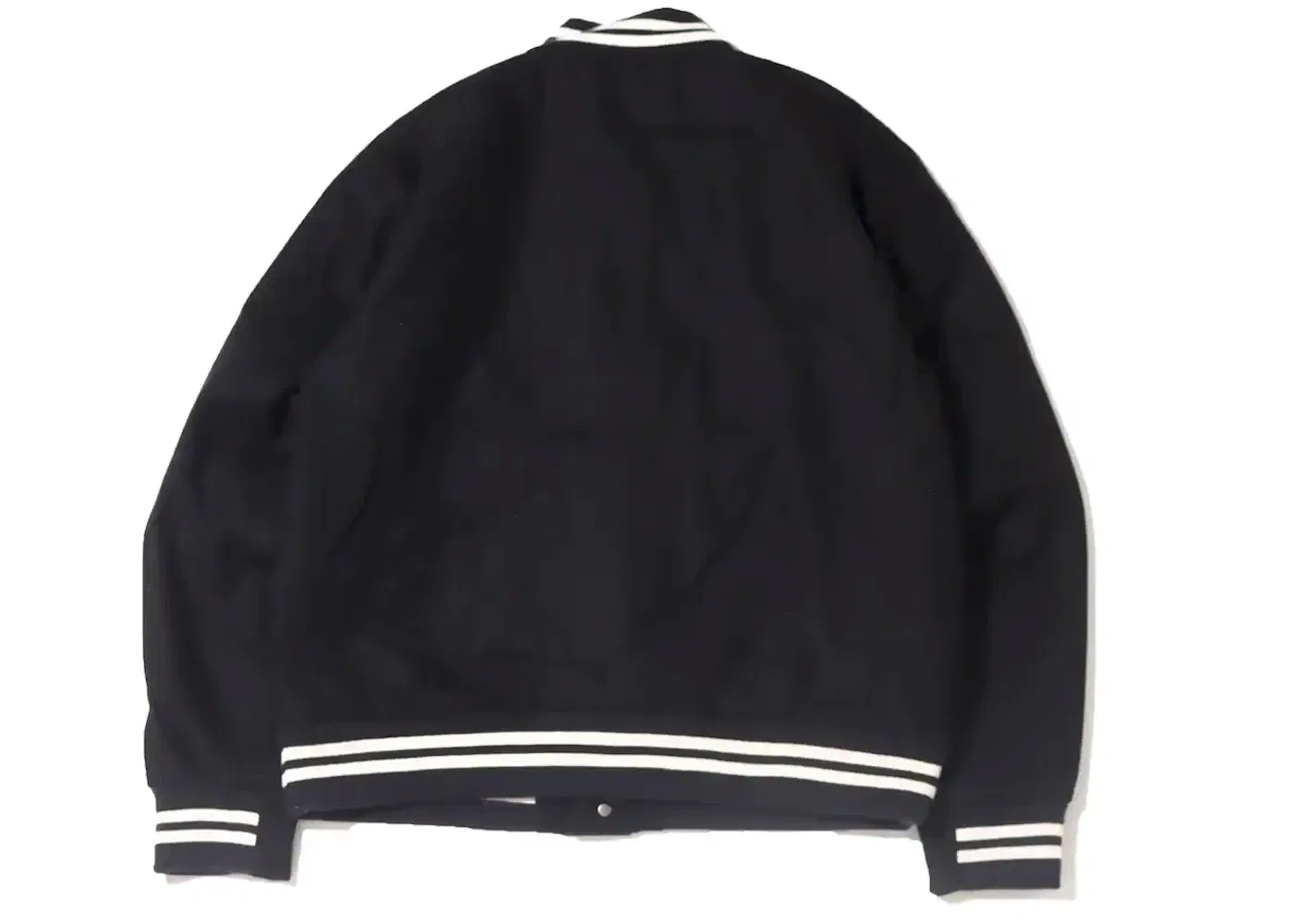 Мужская куртка-бомбер Nike Sportswear Authentics Varsity Jacket, Black/White — фото 2