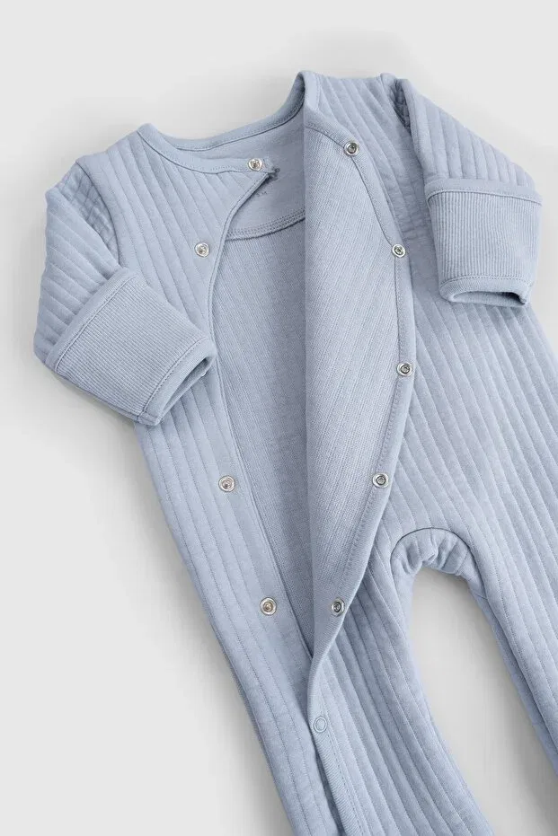 Детский комбинезон для новорожденных стеганый Quilted blue baby romper with booties and gloves Little Gusto, Blue — фото 3