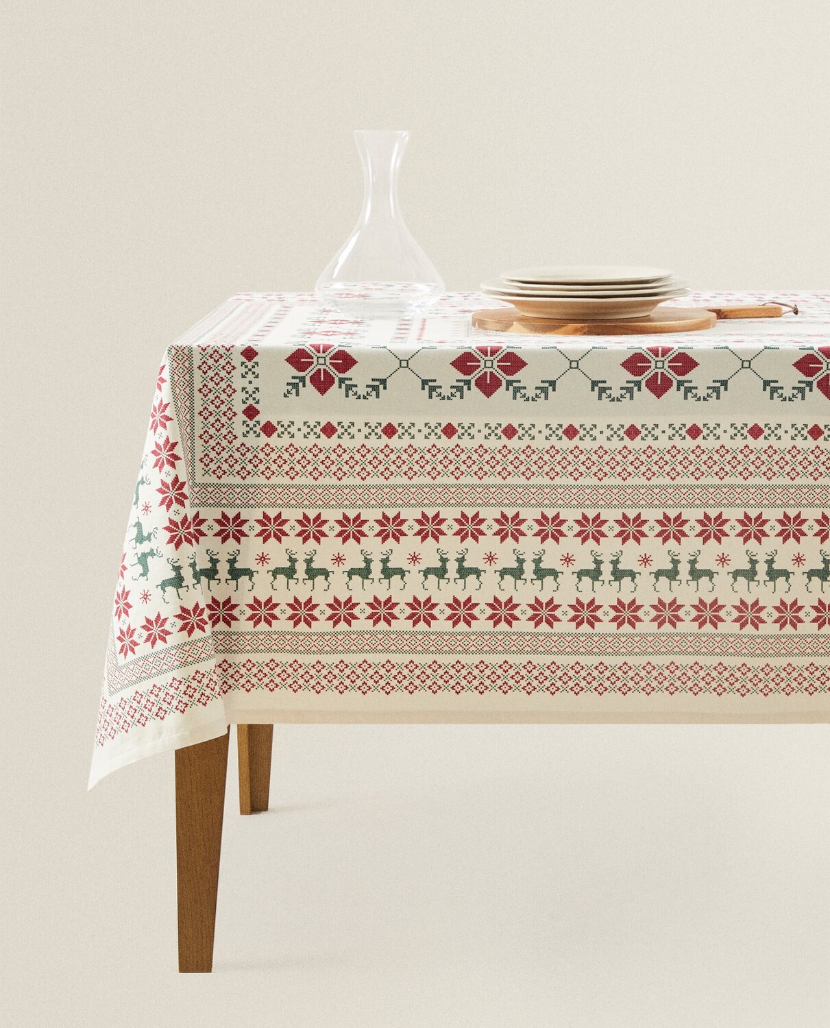 

Скатерть Zara Home Christmas Cross-stich Cotton, кремовый/мультиколор