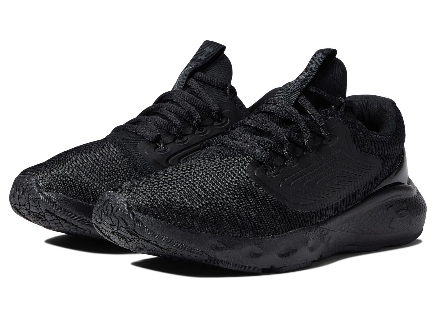 

Кроссовки Under Armour, Charged Vantage 2