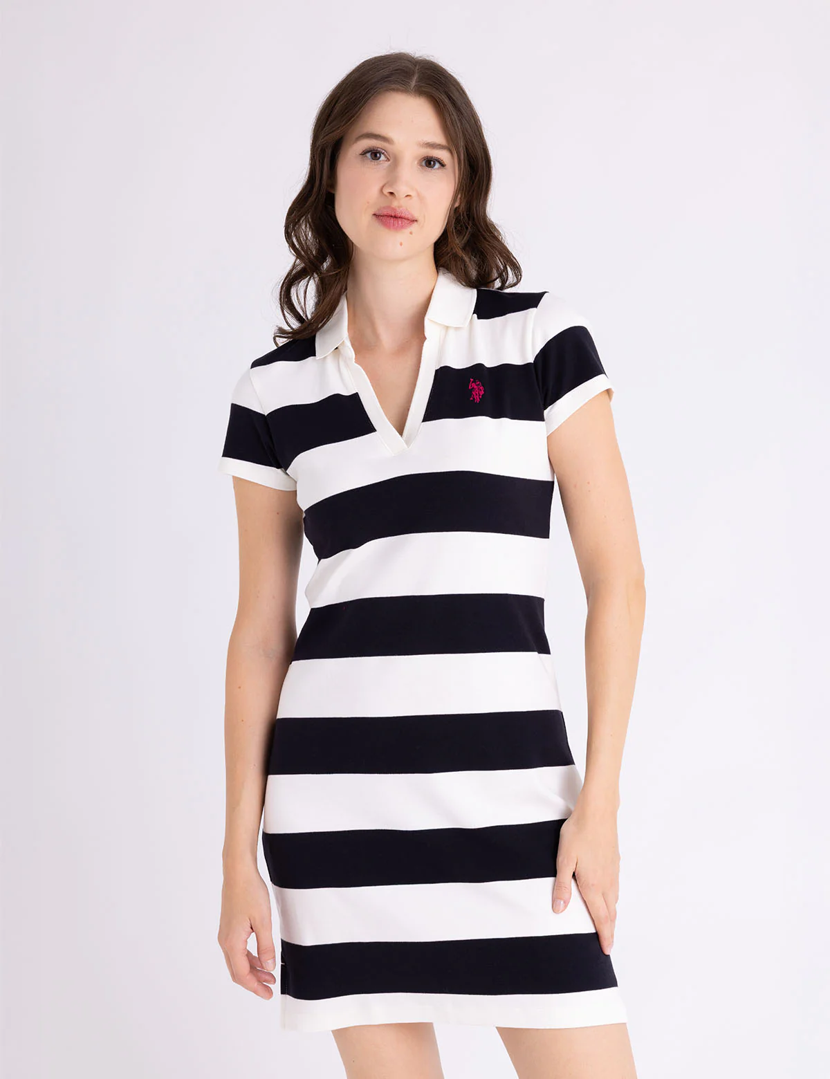 

Платье U.S. Polo Assn Y-placket Rugby Stripe Slim Fit Polo, черный/белый