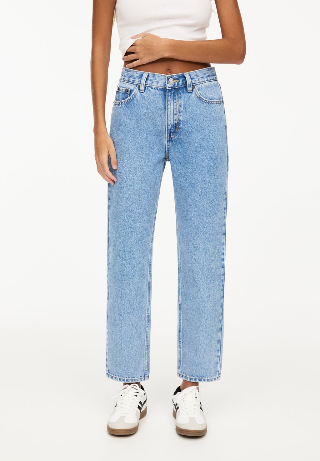 

Джинсы свободного кроя PULL&BEAR, деним