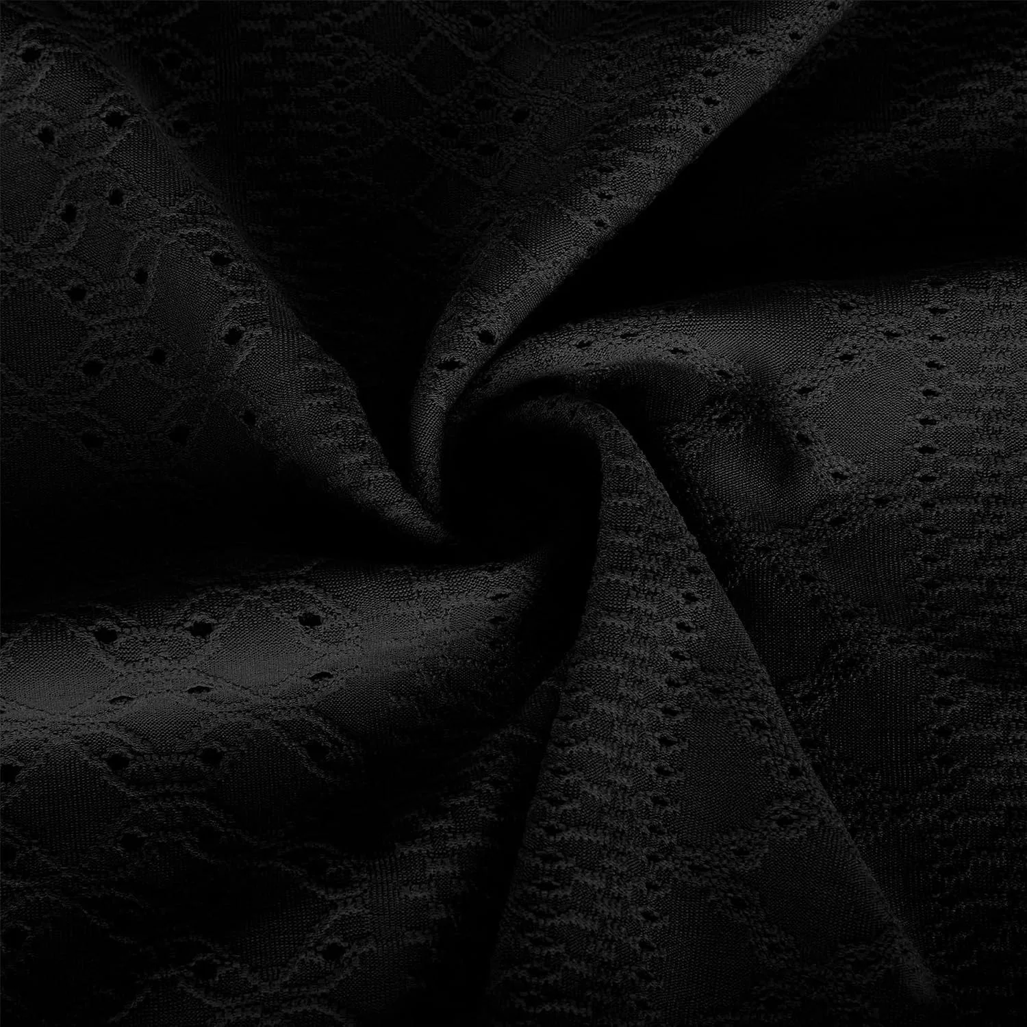 Женское макси-платье на бретелях с вырезом и кружевным узором, Black — фото 4