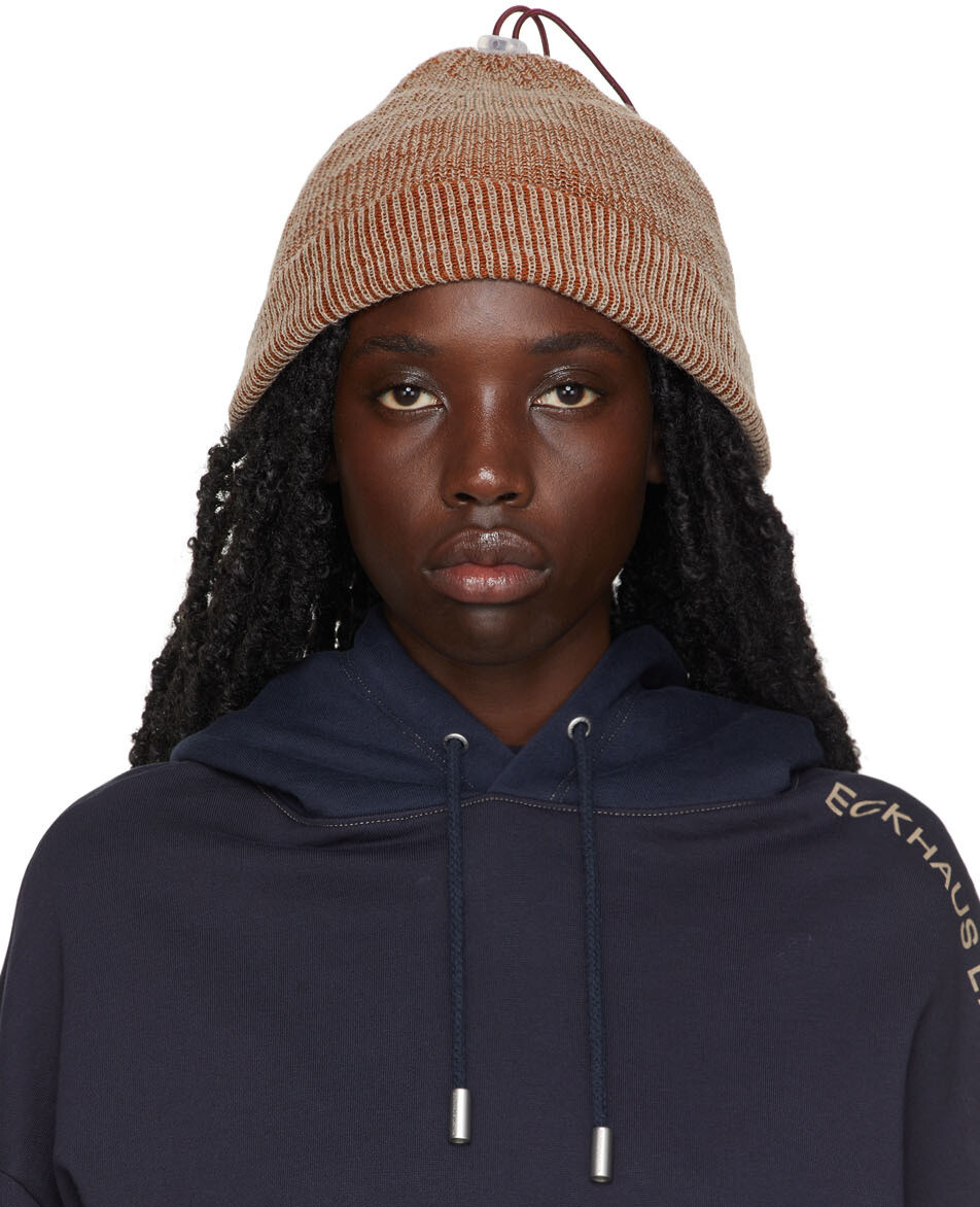 

Серо-оранжевая шапка Stop Eckhaus Latta