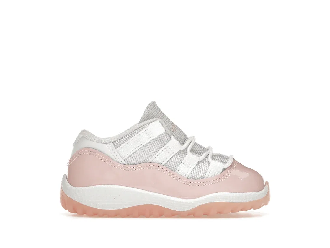 Детские кроссовки Lifestyle с низким верхом Jordan 11 Retro Low Legend Pink (TD) Jordan, White/Legend Pink