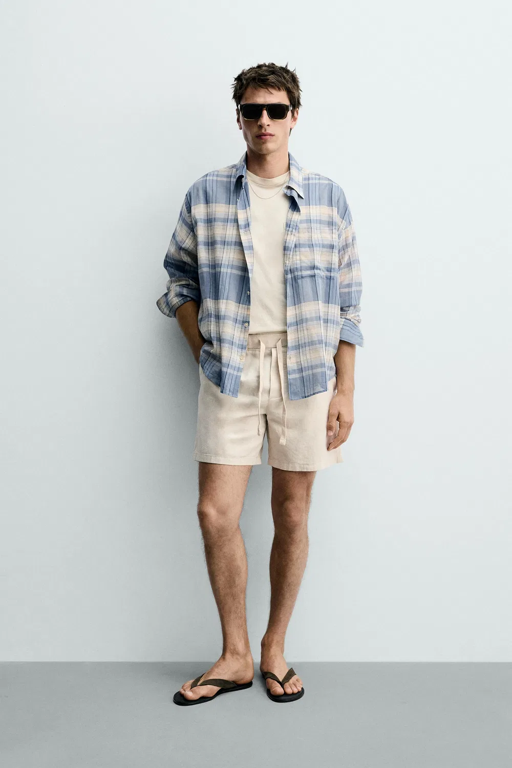 Хлопковые/льняные шорты-бермуды свободного кроя ZARA, Light Beige