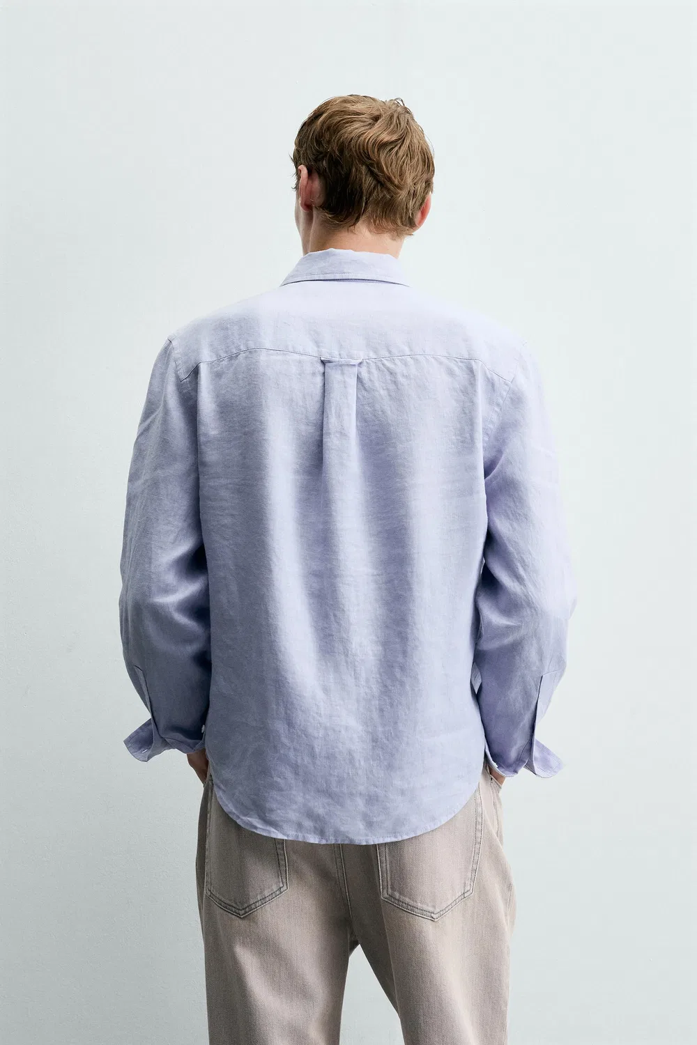 Рубашка из 100% льна, стандартного кроя. ZARA, Blue/Lavender — фото 3