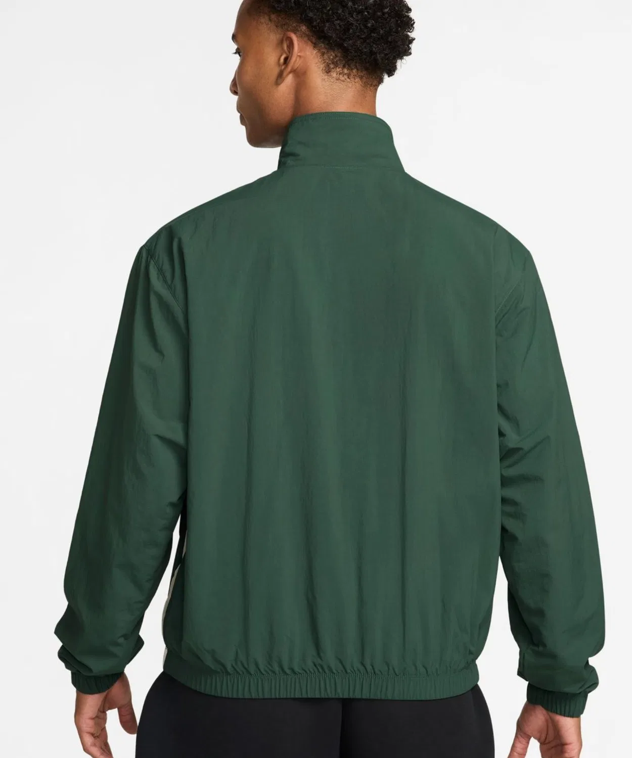Мужская куртка из нейлона с полузастежкой-молнией Nike Club Half Zip Jacket, Black — фото 2