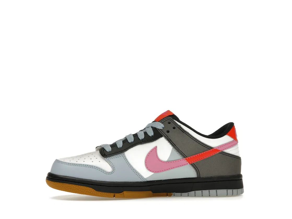 Детские кроссовки с принтом Nike Dunk Low Nike, Summit White/Light Armory Blue-Black-Playful Pink — фото 3