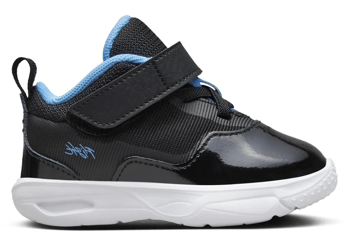 Детские кроссовки Jordan Stay Loyal 3 Black White University Blue, цвет Black/White/University Blue