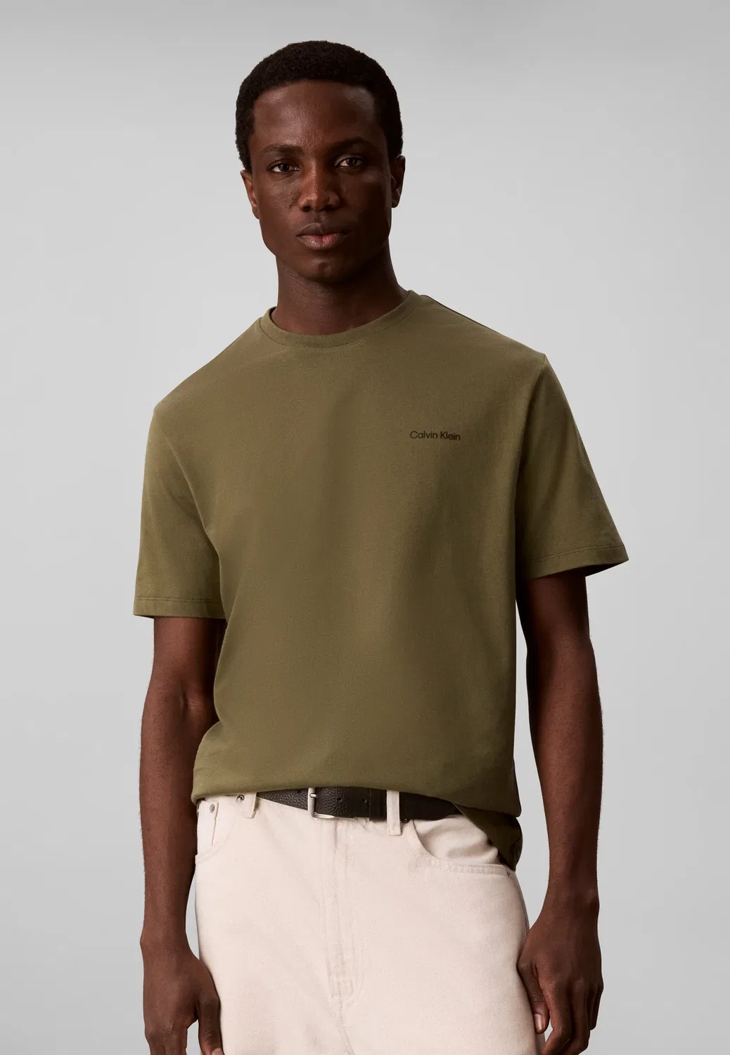 Футболка с круглым вырезом и логотипом - базовая футболка Calvin Klein, Olive Night