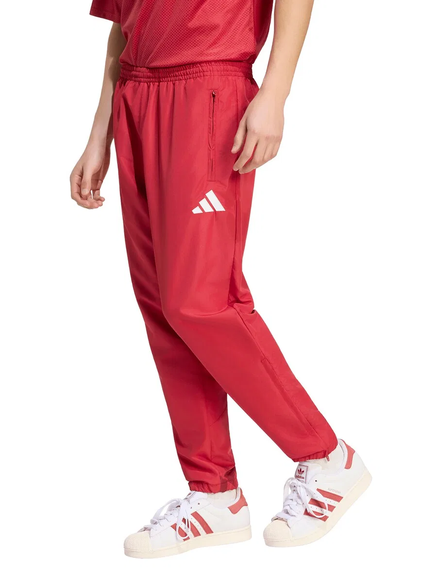 Спортивные брюки ADIDAS PERFORMANCE Tapered Workout Pants 'FC Liverpool Stadion' в красном и темно-красном цветах — фото 2