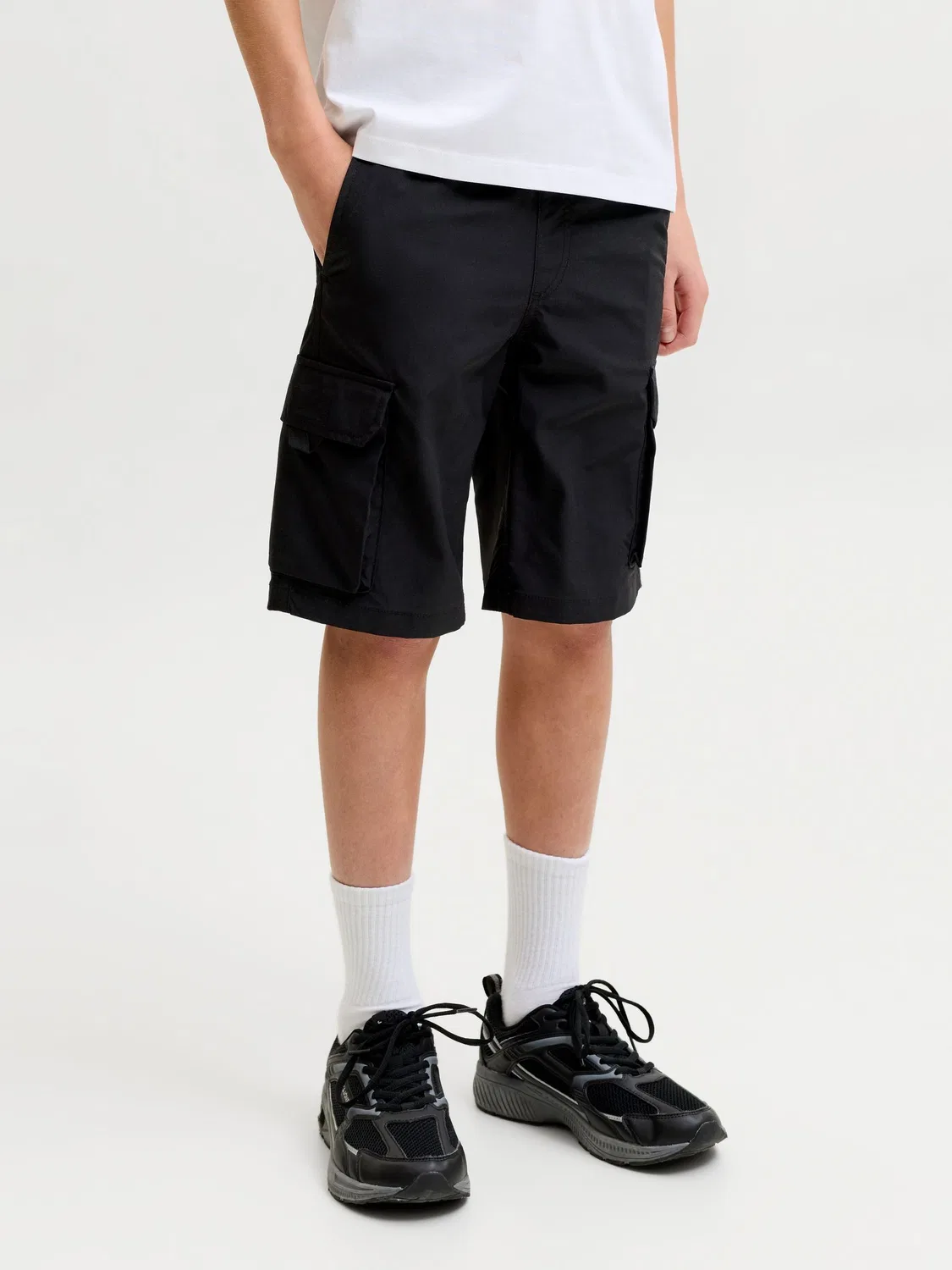 Шорты карго Tech Cargo Jogger JACK & JONES JUNIOR, черный
