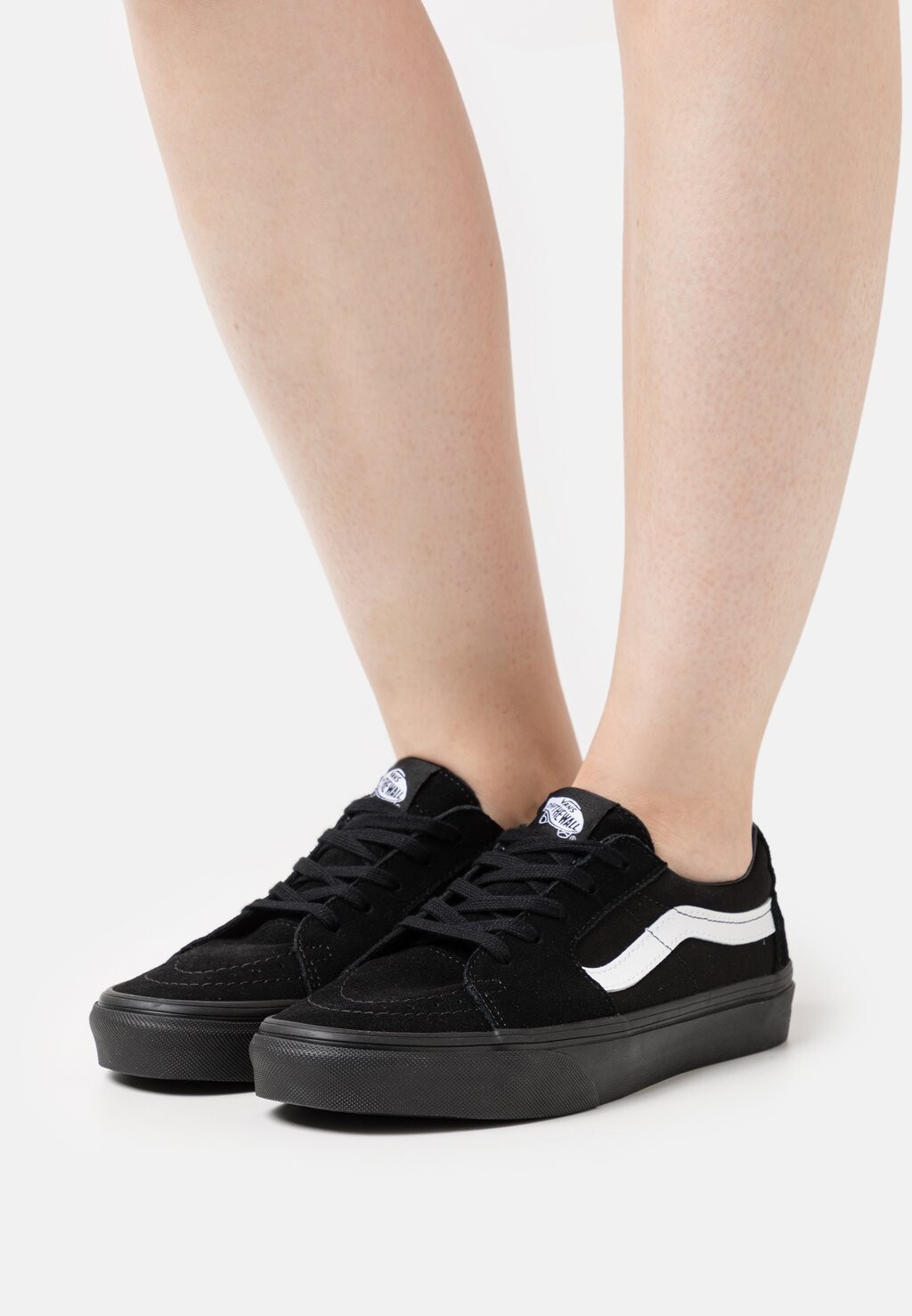 

Кроссовки Vans Sk8 Low Unisex, контрастный черный / белый