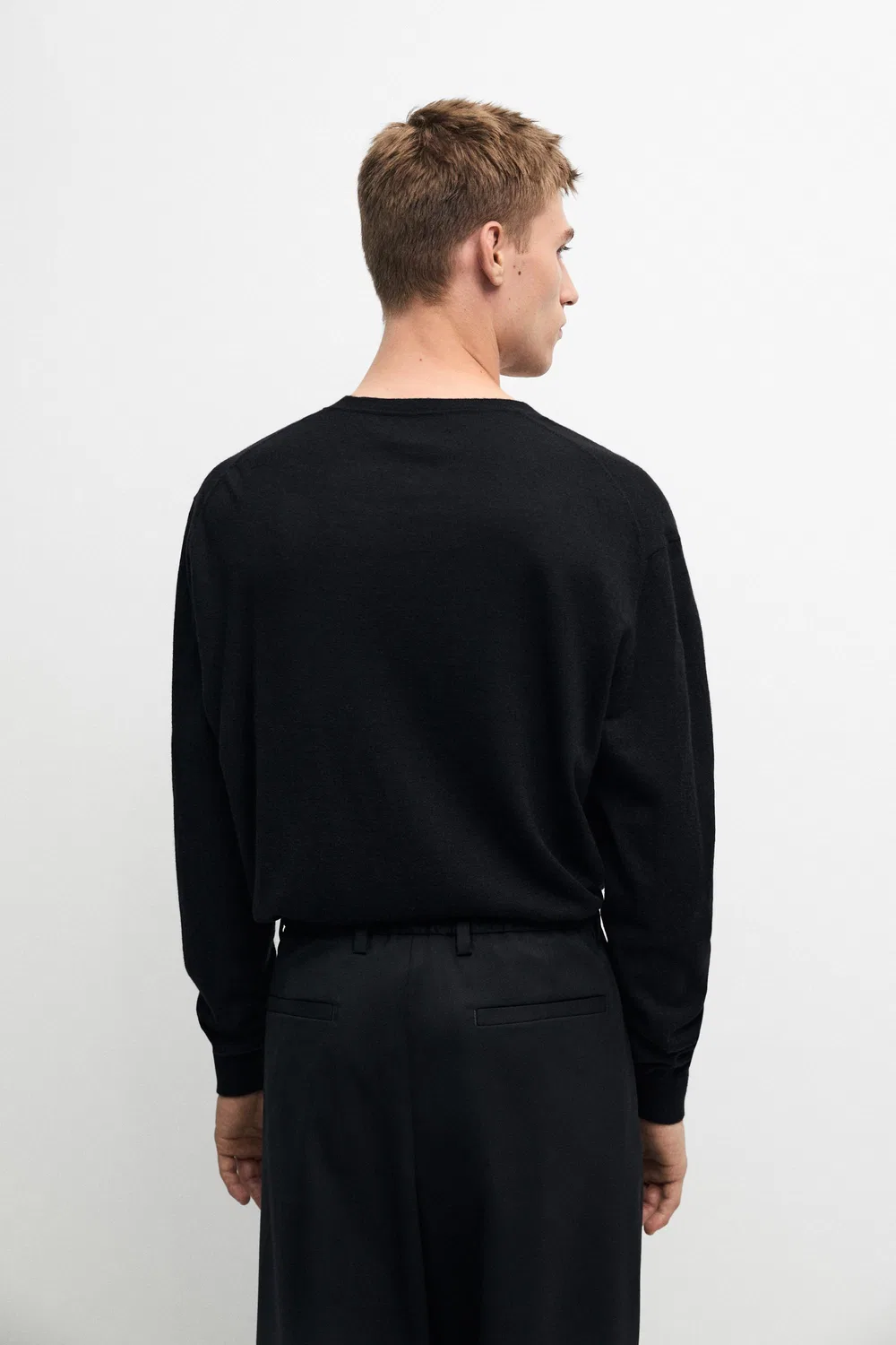 Свитер Massimo Dutti Knit 100% Cashmere Round Neck, черный — фото 3