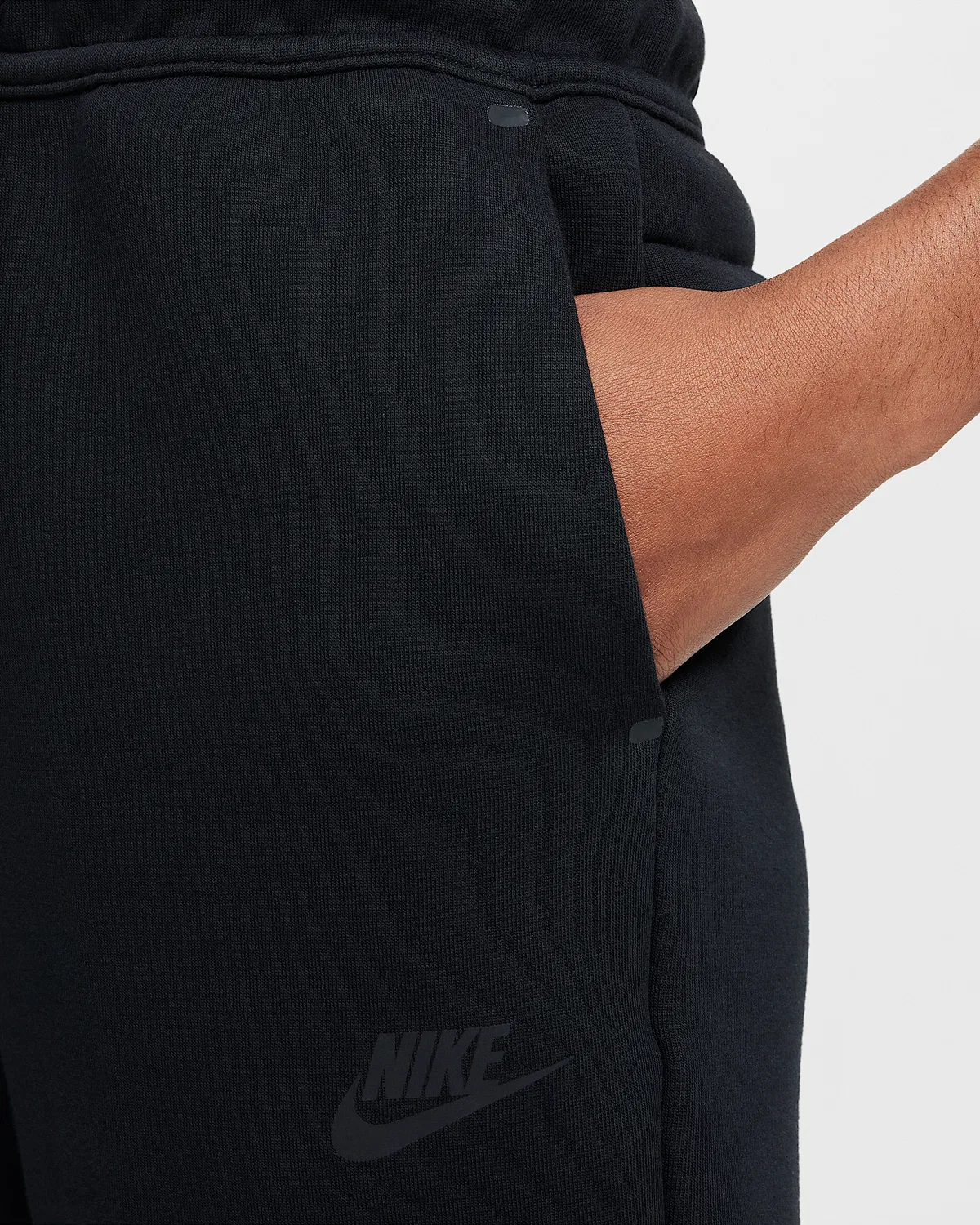 Джоггеры для девочек Nike Sportswear Tech Fleece, Black/Black/Black/Black — фото 4