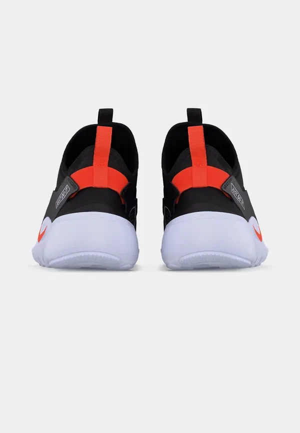 Кроссовки с защитой от холода Flex Runner Nike Performance Black, Turf Orange, White, белый/черный/оранжевый — фото 4