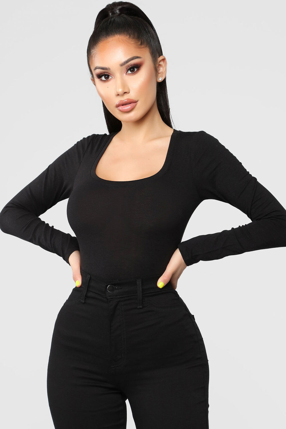 

Топ Fashion Nova LKT2007L, черный