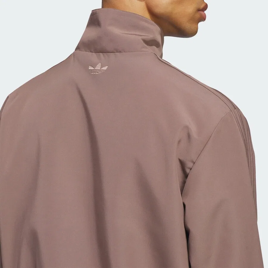 Куртка ADIDAS ORIGINALS Between-Season Jacket 'FIREBIRD COACH' светло-коричневого цвета — фото 4