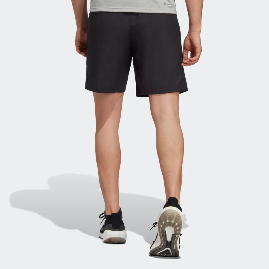 Мужские спортивные шорты adidas Train Essentials, Черный — фото 2