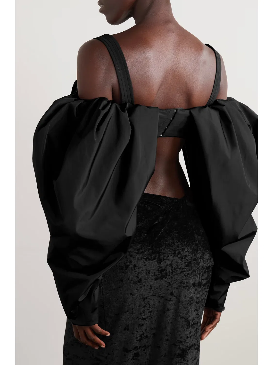 Топ-Бюстье из эластичной тафты с открытыми плечами Jacquemus, черный — фото 4