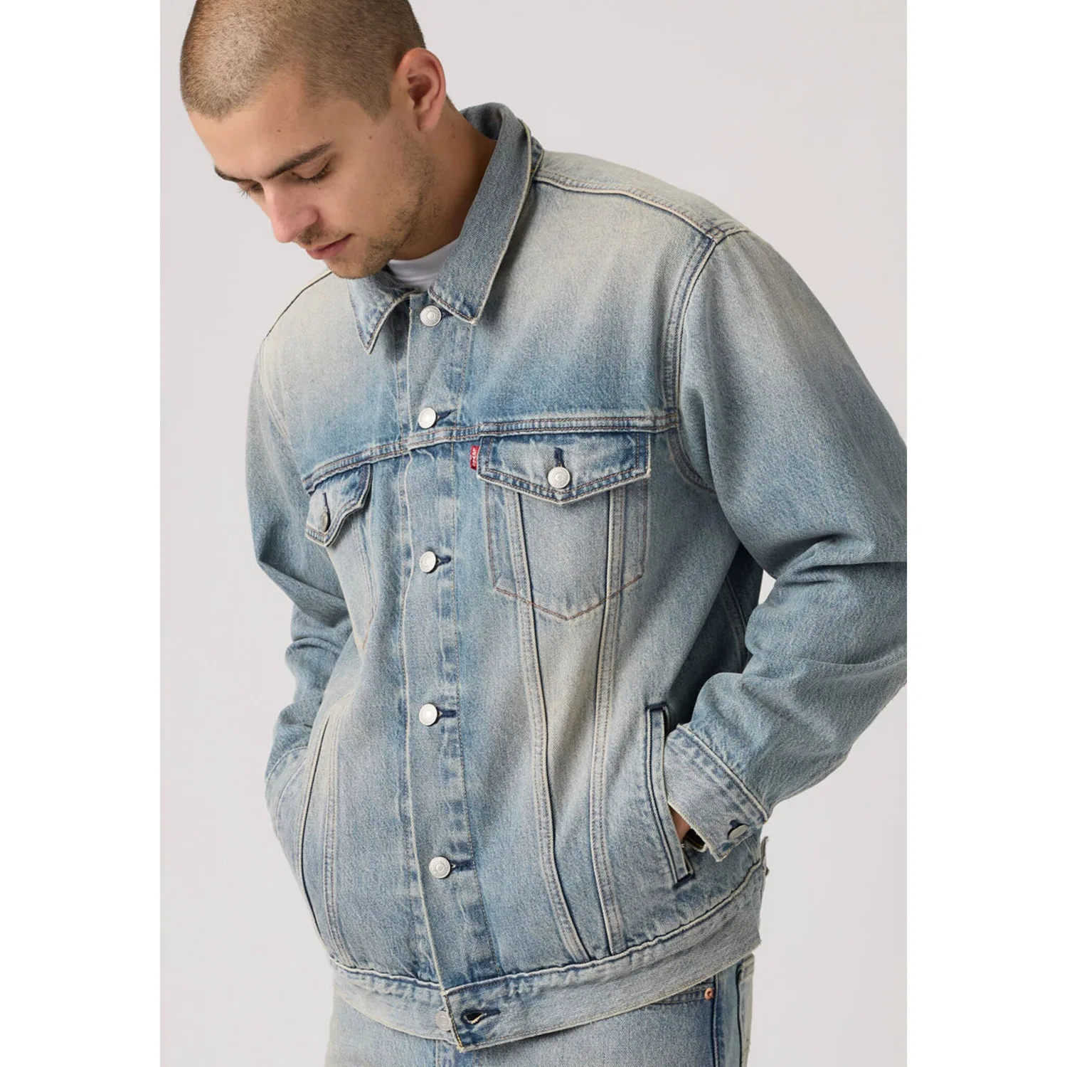 Мужская джинсовая куртка свободного кроя NEW RELAXED FIT TRUCK Levi's, Wherever You Are T — фото 4