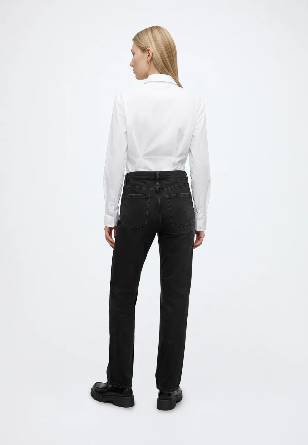 Узкие джинсы-бочонки - джинсы зауженного кроя Gap, Black Wash — фото 3