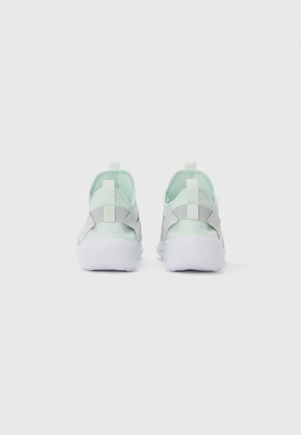 Кроссовки для бега Flex runner Nike Performance Barely Green-coloured, Photon Dust, White, белый/зеленый — фото 3