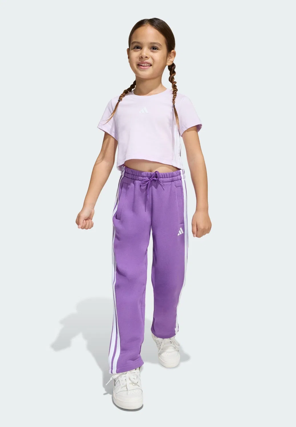 Спортивный костюм Adidas Sportswear Essentials в фиолетовом и сиреневом цветах — фото 2