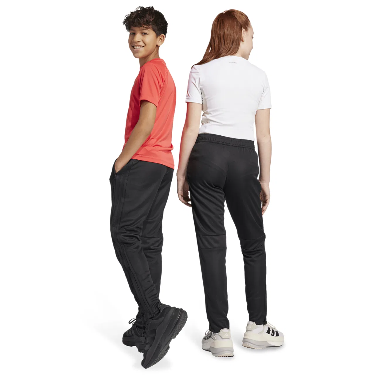 Тренировочные брюки для мальчиков Tiro 25 Essentials Adidas, черный — фото 2