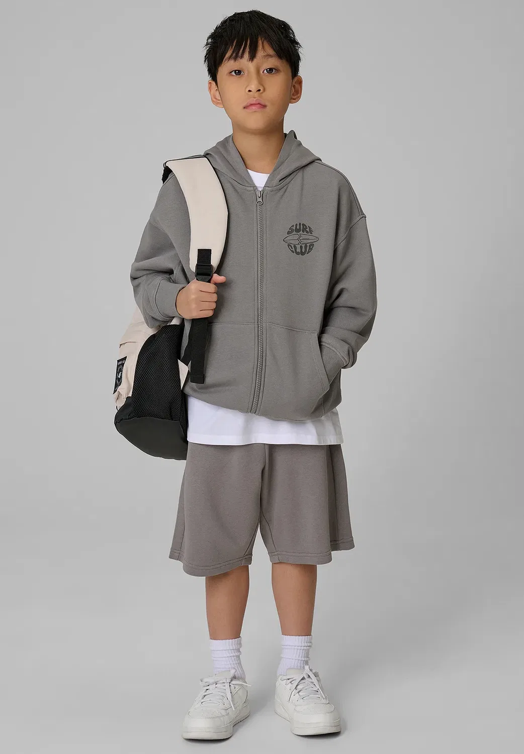 Spodenki dresowe chłopięce - спортивные шорты 4F, Grey