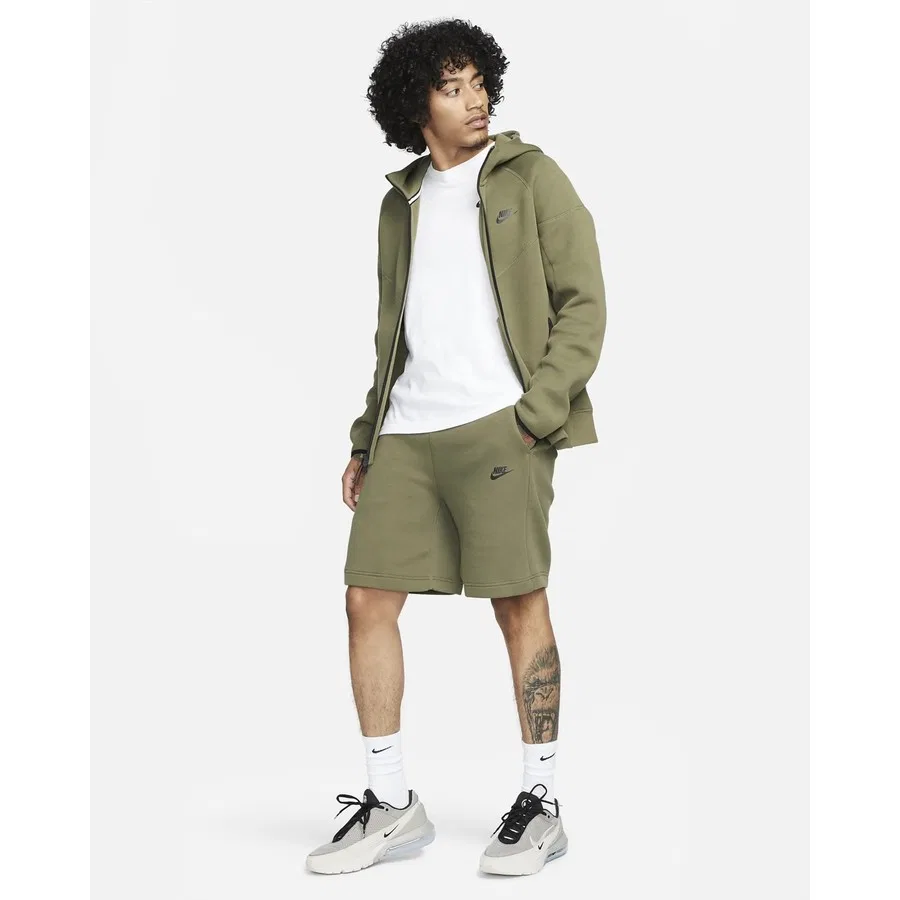 Шорты спортивные с принтом Tech Fleece Nike, Серый